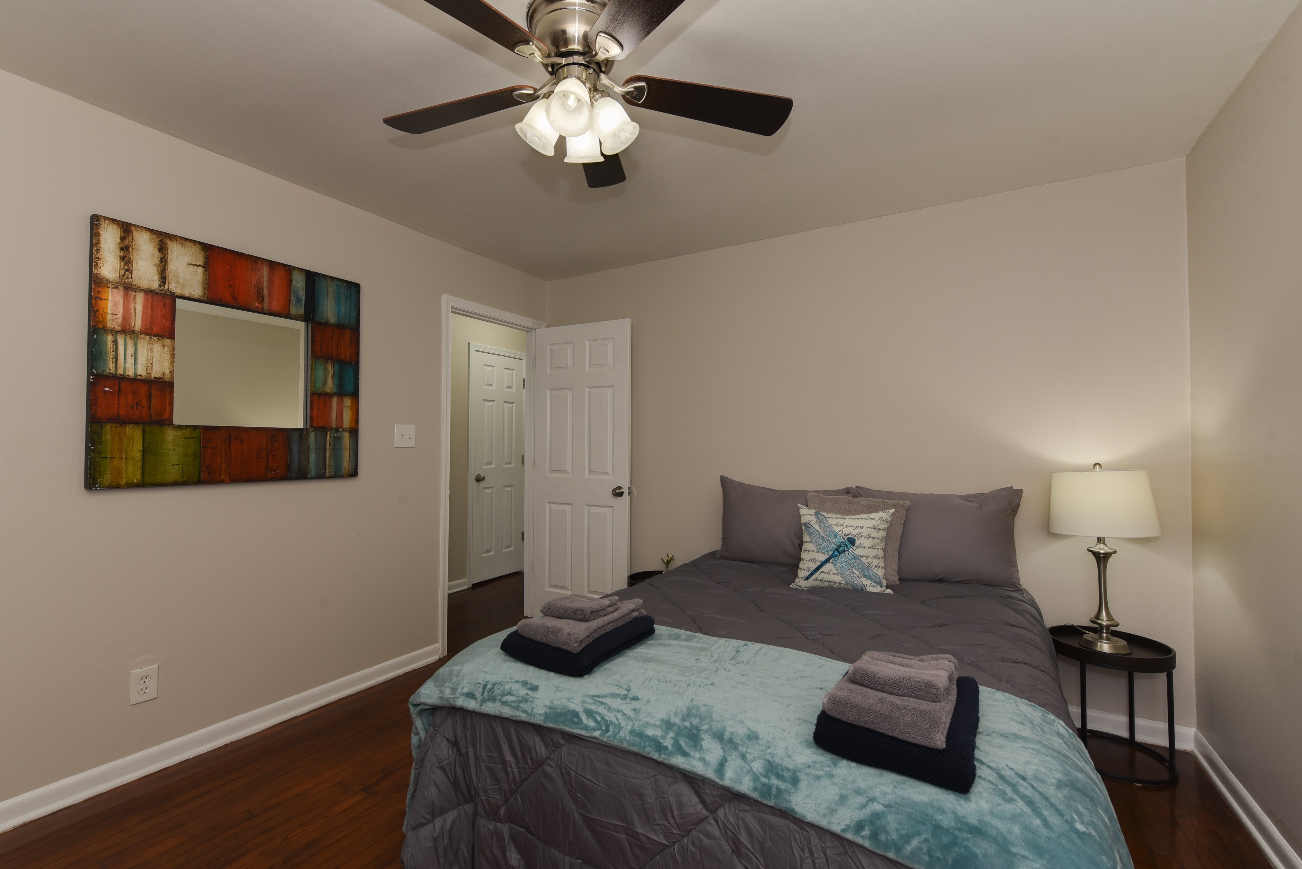 Stylish bedroom with a neutral color scheme and modern decor