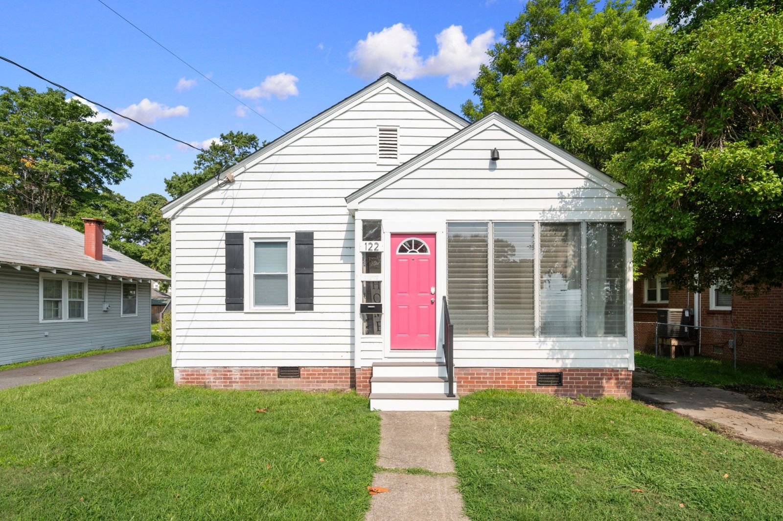 Cute, new home in Buckroe Beach!